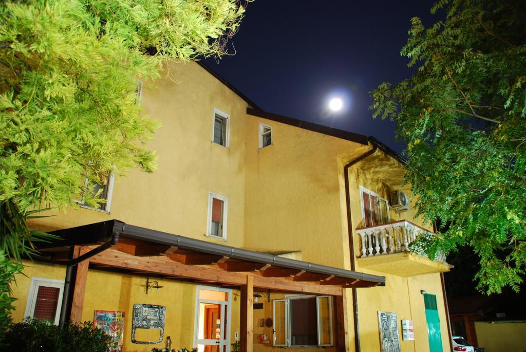 Bed And Breakfast Pieffe Frascineto ภายนอก รูปภาพ