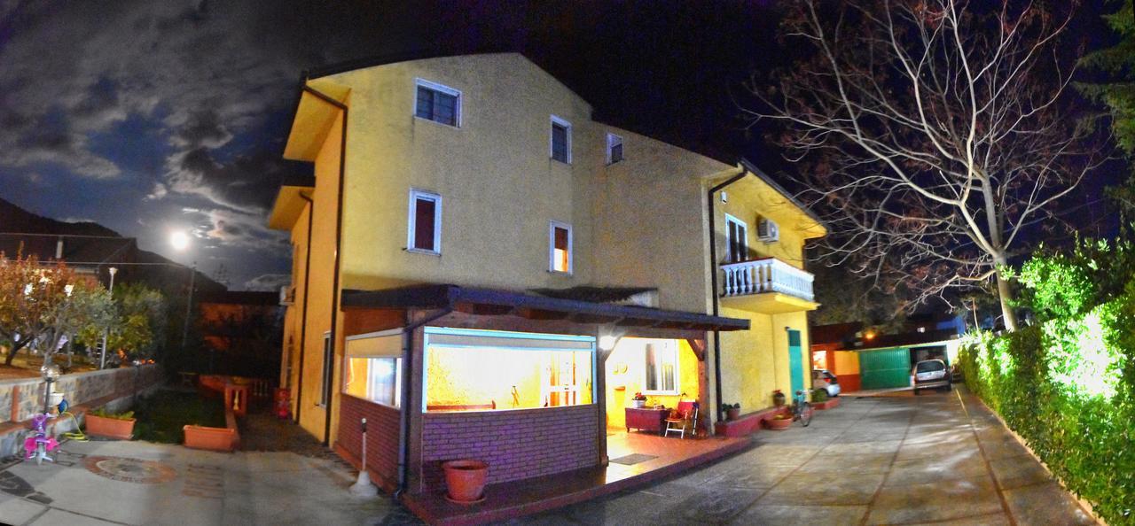 Bed And Breakfast Pieffe Frascineto ภายนอก รูปภาพ