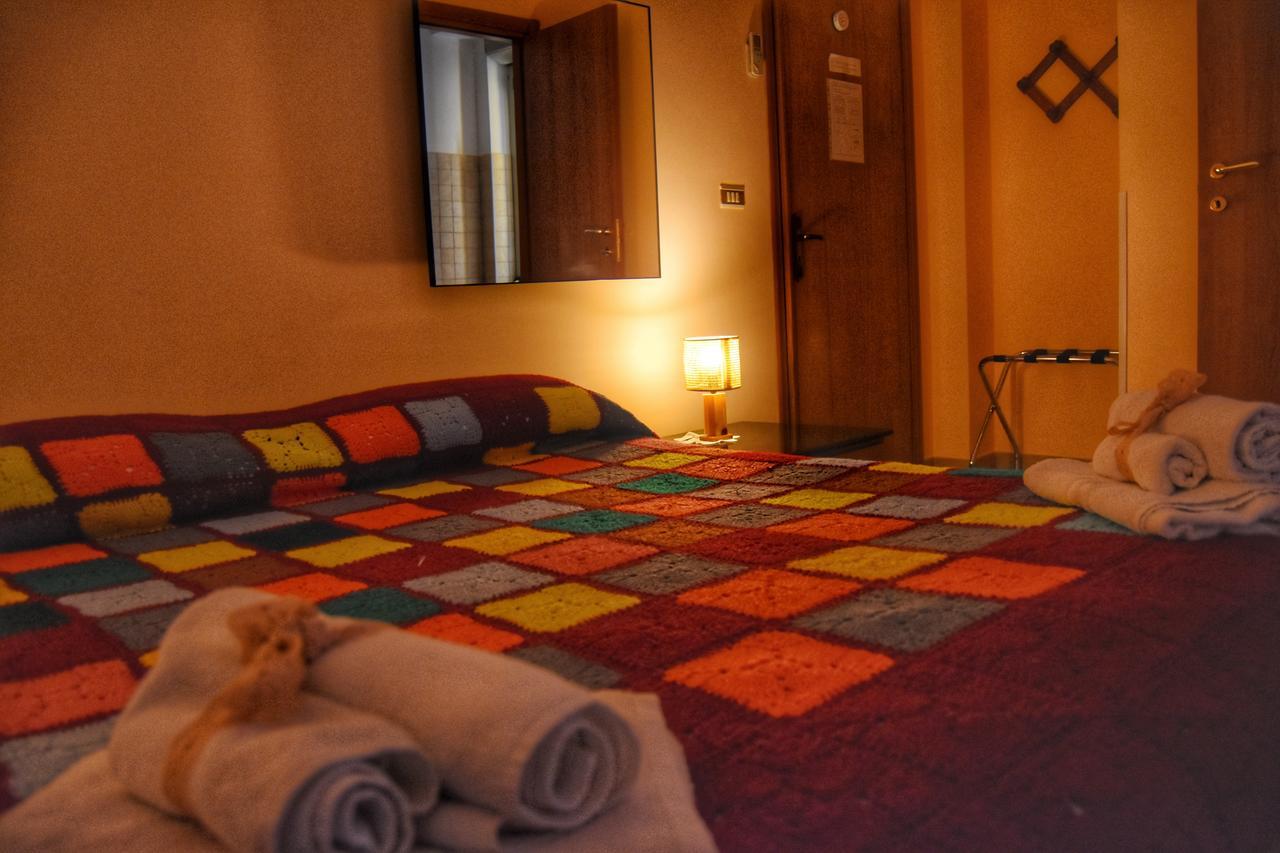 Bed And Breakfast Pieffe Frascineto ภายนอก รูปภาพ